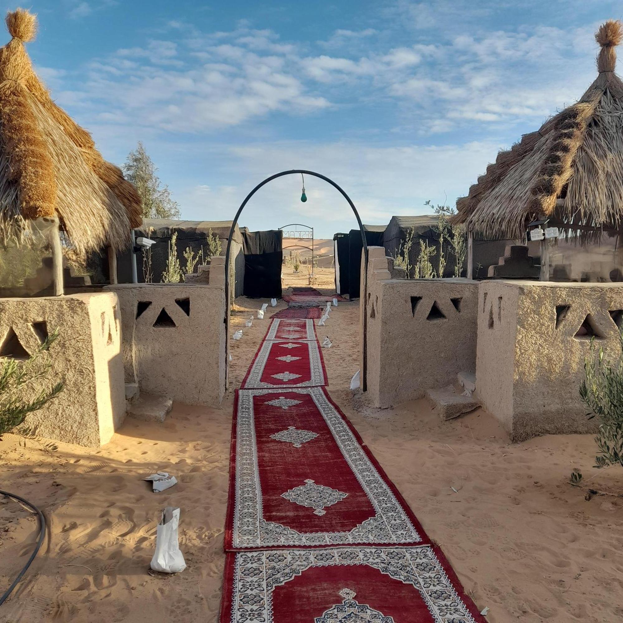 Restcamp Ergchebbi Merzouga Exterior foto